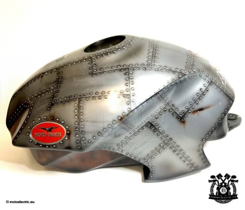 Breva 750 üzemanyagtartály