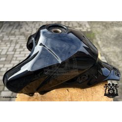 DL 650 V-Strom fuel tank
