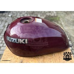 GSX 750 Inazuma fuel tank